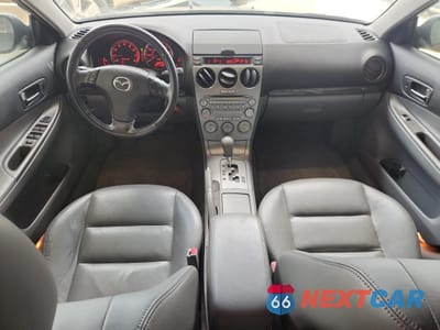 Zdjęcie 8 z 14 samochodu: 2004 MAZDA 6 S VIN:1YVFP84D745N94204 - miniatura