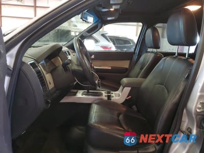 Zdjęcie 7 z 13 samochodu: 2009 MERCURY MARINER PREMIER VIN:4M2CU87759KJ18902 - miniatura