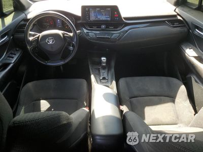 Zdjęcie 8 z 13 samochodu: 2018 TOYOTA C-HR XLE VIN:NMTKHMBX8JR023820 - miniatura