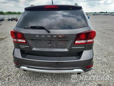 Zdjęcie 6 z 14 samochodu: 2016 DODGE JOURNEY CROSSROAD CROSSROAD VIN:3C4PDDGG9GT227729 - miniatura