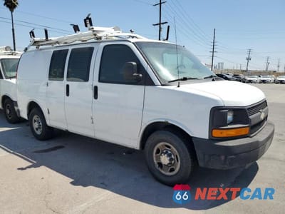 Czwarte zdjęcie samochodu z boku: 2013 CHEV EXPRESS G2500 VIN:1GCWGFCB9D1902264 - miniatura