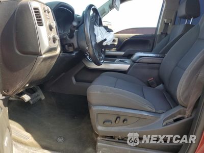 Zdjęcie 7 z 12 samochodu: 2017 CHEVROLET SILVERADO K1500 LT VIN:3GCUKREC5HG137851 - miniatura