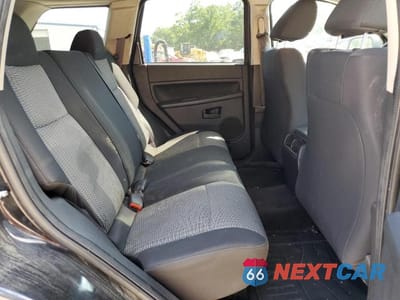 Zdjęcie 11 z 13 samochodu: 2008 JEEP GRAND CHEROKEE LAREDO VIN:1J8GR48K18C137517 - miniatura