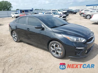 Czwarte zdjęcie samochodu z boku: 2020 KIA FORTE FE VIN:3KPF24AD2LE201133 - miniatura