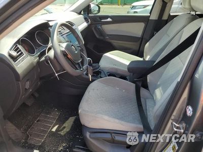 Zdjęcie 7 z 12 samochodu: 2020 VOLKSWAGEN TIGUAN S VIN:3VV0B7AX1LM079373 - miniatura