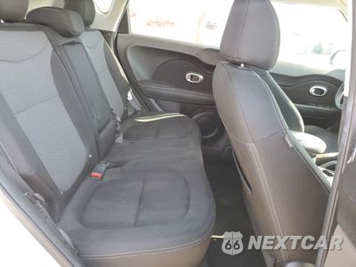 Zdjęcie 10 z 12 samochodu: 2018 KIA SOUL + VIN:KNDJP3A5XJ7509114 - miniatura