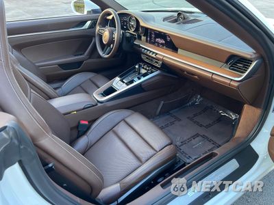 Piąte zdjęcie samochodu w środku: 2021 PORSCHE 911 CARRERA VIN:WP0CA2A91MS239859 - miniatura