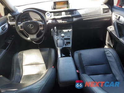 Zdjęcie 8 z 12 samochodu: 2012 LEXUS CT 200 VIN:JTHKD5BH7C2062905 - miniatura
