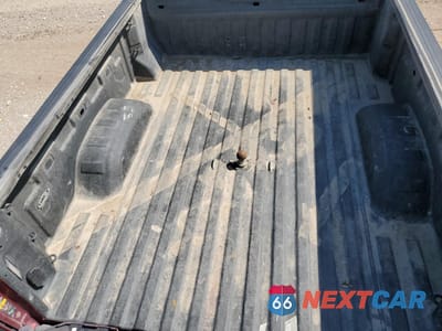 Zdjęcie 10 z 14 samochodu: 2022 CHEVROLET SILVERADO K3500 LT VIN:1GC4YTEY9NF281052 - miniatura