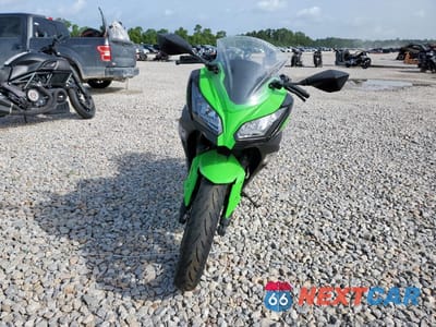 Drugie zdjęcie samochodu z przodu: 2013 KAWASAKI EX300 A VIN:JKAEX8A13DDA10122 - miniatura