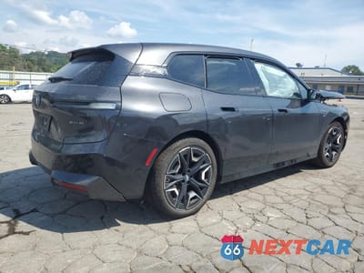 Trzecie zdjęcie samochodu z tyłu: 2022 BMW IX XDRIVE50 VIN:WB523CF0XNCK66197 - miniatura
