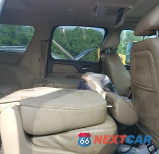 Zdjęcie 21 z 26 samochodu: 2010 GMC YUKON XL DENALI VIN:1GKUKMEF3AR151142 - miniatura