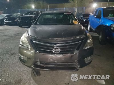 Piąte zdjęcie samochodu w środku: 2015 NISSAN ALTIMA 2.5 VIN:1N4AL3AP4FC440762 - miniatura