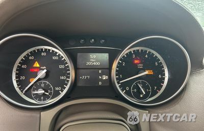 Zdjęcie 8 z 10 samochodu: 2010 MERCEDES-BENZ GL 450 4MATIC VIN:4JGBF7BE9AA541824 - miniatura