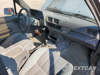 Zdjęcie 8 z 12 samochodu: 1988 TOYOTA 4RUNNER VN66 SR5 VIN:JT3VN66W7J0024131 - miniatura