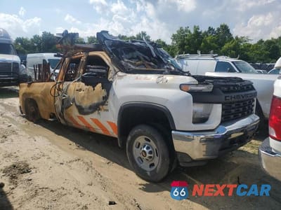 Czwarte zdjęcie samochodu z boku: 2022 CHEVROLET SILVERADO C2500 HEAVY DUTY VIN:1GC5WLE74NF291019 - miniatura