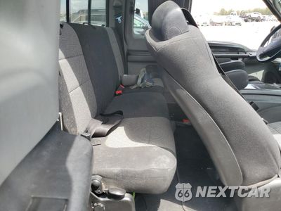 Zdjęcie 10 z 12 samochodu: 2003 FORD F250 SUPER DUTY VIN:1FTNX20P13ED30490 - miniatura