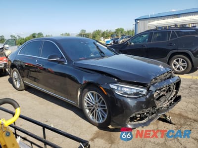 Czwarte zdjęcie samochodu z boku: 2021 MERCEDES-BENZ S 580 4MATIC VIN:W1K6G7GB1MA044729 - miniatura