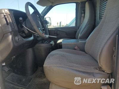 Zdjęcie 7 z 12 samochodu: 2013 CHEVROLET EXPRESS G2500 VIN:1GCWGFCA1D1143083 - miniatura