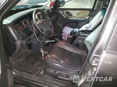 Zdjęcie 7 z 13 samochodu: 2003 MAZDA TRIBUTE ES VIN:4F2CZ06113KM34892 - miniatura