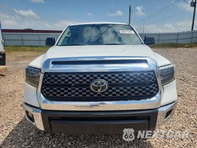 Piąte zdjęcie samochodu w środku: 2020 TOYOTA TUNDRA DOUBLE CAB SR VIN:5TFCY5F13LX025845 - miniatura