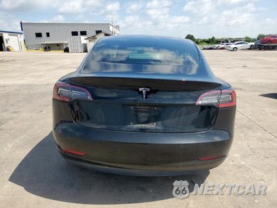 Zdjęcie 6 z 13 samochodu: 2018 TESLA MODEL 3 VIN:5YJ3E1EA1JF053377 - miniatura