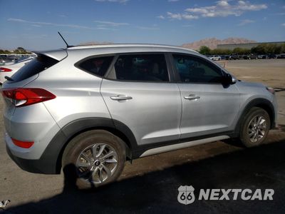 Trzecie zdjęcie samochodu z tyłu: 2017 HYUNDAI TUCSON LIMITED VIN:KM8J33A43HU587261 - miniatura