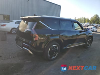 Trzecie zdjęcie samochodu z tyłu: 2025 KIA EV9 LAND VIN:5XYADFS50SG001294 - miniatura