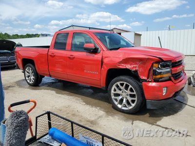 Czwarte zdjęcie samochodu z boku: 2016 CHEVROLET SILVERADO K1500 LT VIN:1GCVKREC7GZ146800 - miniatura