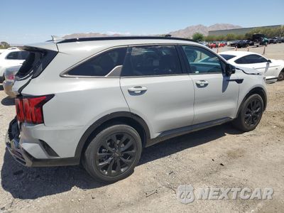 Trzecie zdjęcie samochodu z tyłu: 2022 KIA SORENTO SX VIN:5XYRK4LF5NG102193 - miniatura