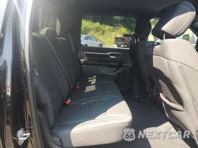 Zdjęcie 10 z 14 samochodu: 2025 RAM 1500 BIG HORN/LONE STAR VIN:1C6SRFFP8SN643375 - miniatura