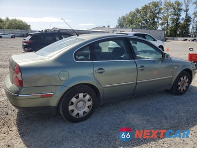 Trzecie zdjęcie samochodu z tyłu: 2002 VOLKSWAGEN PASSAT GLS VIN:WVWPD63B72P288337 - miniatura