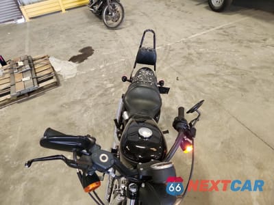 Piąte zdjęcie samochodu w środku: 2011 HARLEY-DAVIDSON XL1200 N VIN:1HD1CZ310BC445889 - miniatura