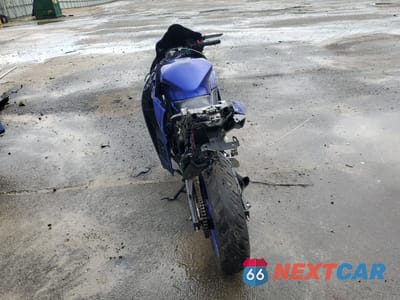 Czwarte zdjęcie samochodu z boku: 2023 YAMAHA YZFR3 A VIN:MH3RH18Y9PK012907 - miniatura