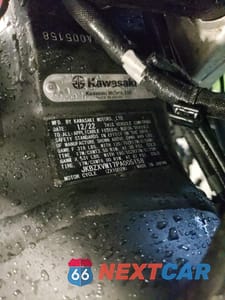 Zdjęcie 9 z 10 samochodu: 2023 KAWASAKI ZX1002 M VIN:JKBZXVM17PA005158 - miniatura