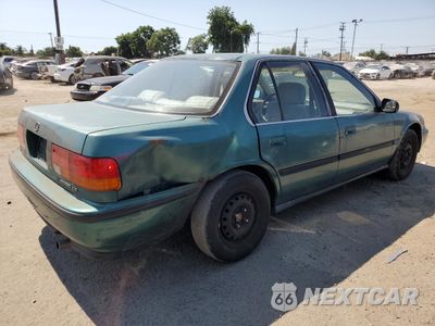Trzecie zdjęcie samochodu z tyłu: 1993 HONDA ACCORD LX VIN:1HGCB7659PA139083 - miniatura