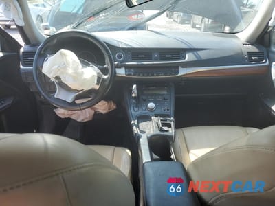 Zdjęcie 8 z 15 samochodu: 2011 LEXUS CT 200 VIN:JTHKD5BH5B2012616 - miniatura