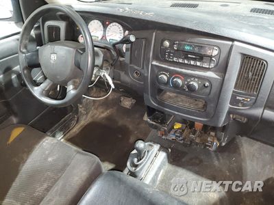 Zdjęcie 8 z 12 samochodu: 2005 DODGE RAM 1500 ST VIN:1D7HU16N85J643297 - miniatura