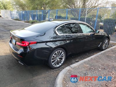 Trzecie zdjęcie samochodu z tyłu: 2022 BMW 530 I VIN:WBA53BH0XNWX68986 - miniatura