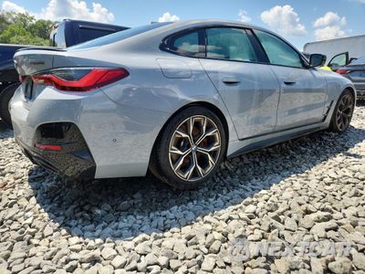 Trzecie zdjęcie samochodu z tyłu: 2024 BMW M440XI GRAN COUPE VIN:WBA13AW03RFS04128 - miniatura