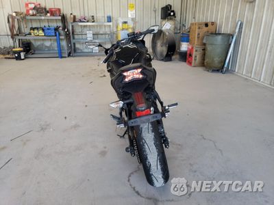 Czwarte zdjęcie samochodu z boku: 2019 KAWASAKI EX650 J VIN:JKAEXEJ10KDA03821 - miniatura