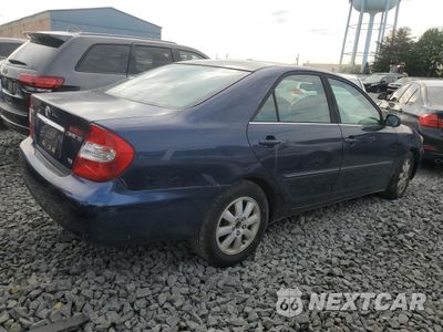 Trzecie zdjęcie samochodu z tyłu: 2002 TOYOTA CAMRY LE VIN:4T1BF30K72U536364 - miniatura