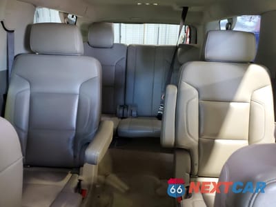 Zdjęcie 10 z 13 samochodu: 2017 CHEVROLET SUBURBAN K1500 LT VIN:1GNSKHKC6HR242220 - miniatura