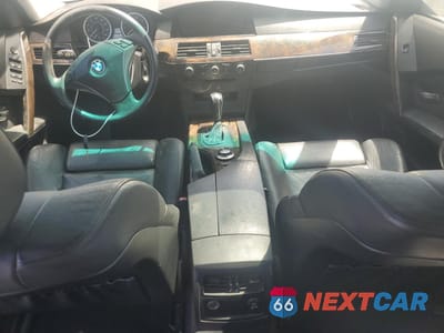 Zdjęcie 8 z 12 samochodu: 2004 BMW 545 I VIN:WBANB33584B110570 - miniatura