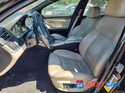 Zdjęcie 7 z 12 samochodu: 2012 BMW 550 I VIN:WBAFR9C59CDV58421 - miniatura