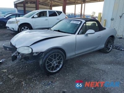 2004 MAZDA MX-5 MIATA BASE JM1NB353X40401730 - główne zdjęcie licytacji z USA - miniatura