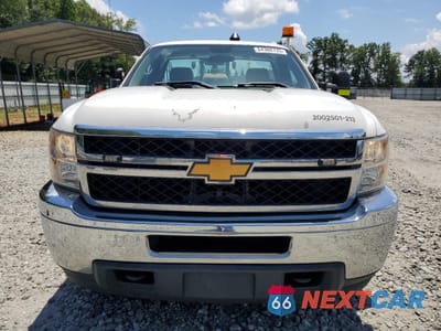 Piąte zdjęcie samochodu w środku: 2013 CHEVROLET SILVERADO K3500 VIN:1GB3KZCG8DF237301 - miniatura
