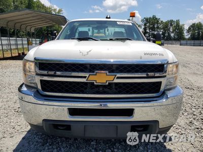 Piąte zdjęcie samochodu w środku: 2013 CHEVROLET SILVERADO K3500 VIN:1GB3KZCG8DF237301 - miniatura