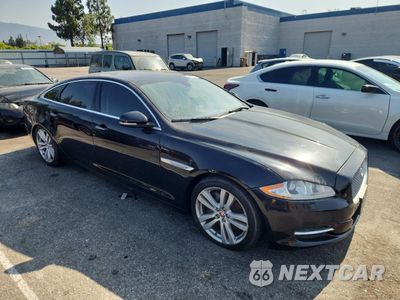 Czwarte zdjęcie samochodu z boku: 2013 JAGUAR XJL PORTFOLIO VIN:SAJWA2GB4DLV42802 - miniatura