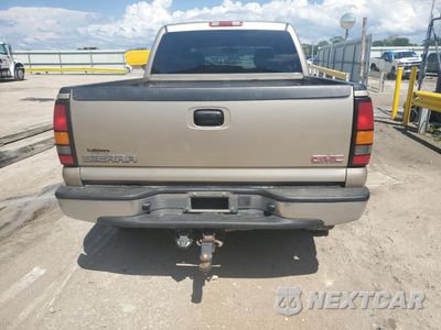 Zdjęcie 6 z 14 samochodu: 2005 GMC NEW SIERRA K1500 VIN:2GTEK13T351203231 - miniatura
